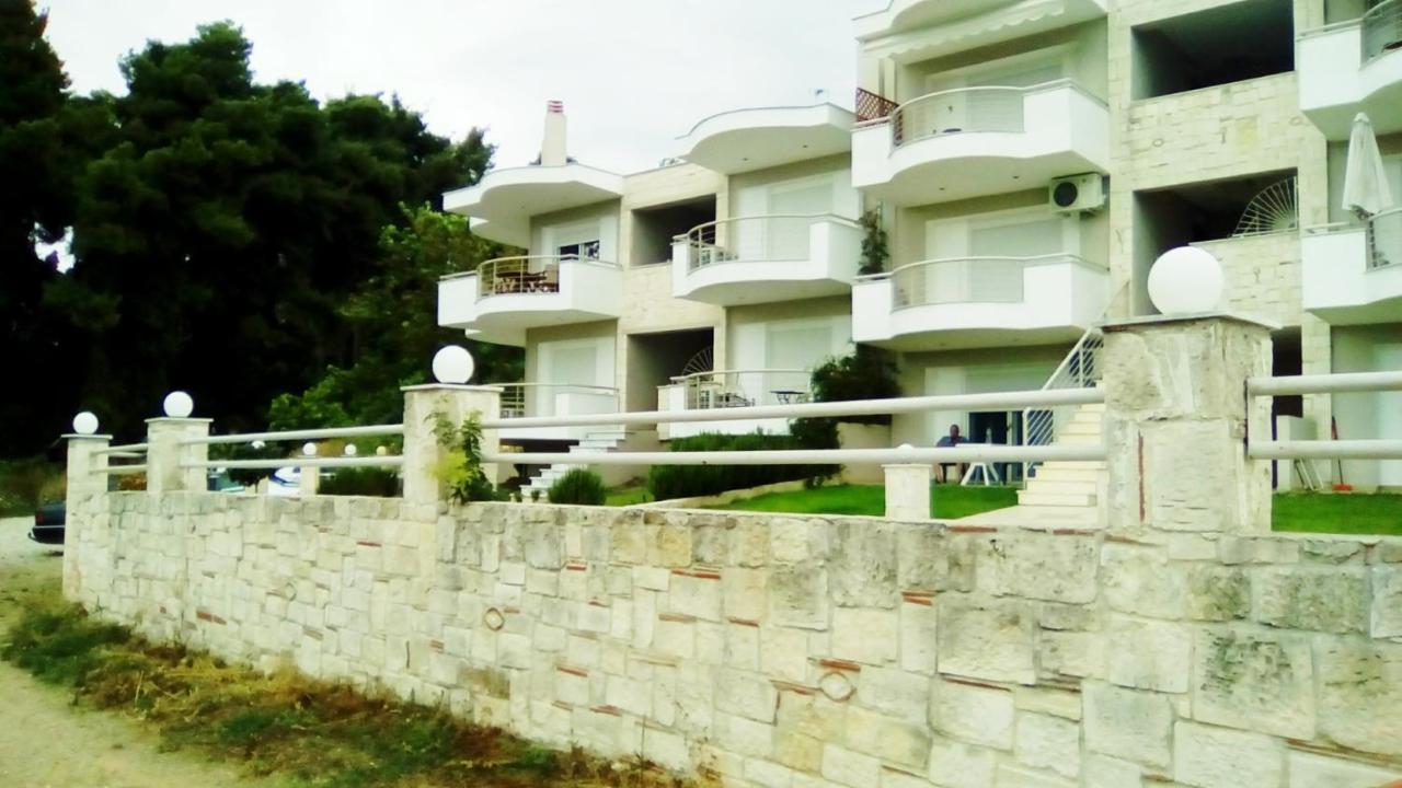 Emerald Apartment With Sea View Kriopigi Extérieur photo